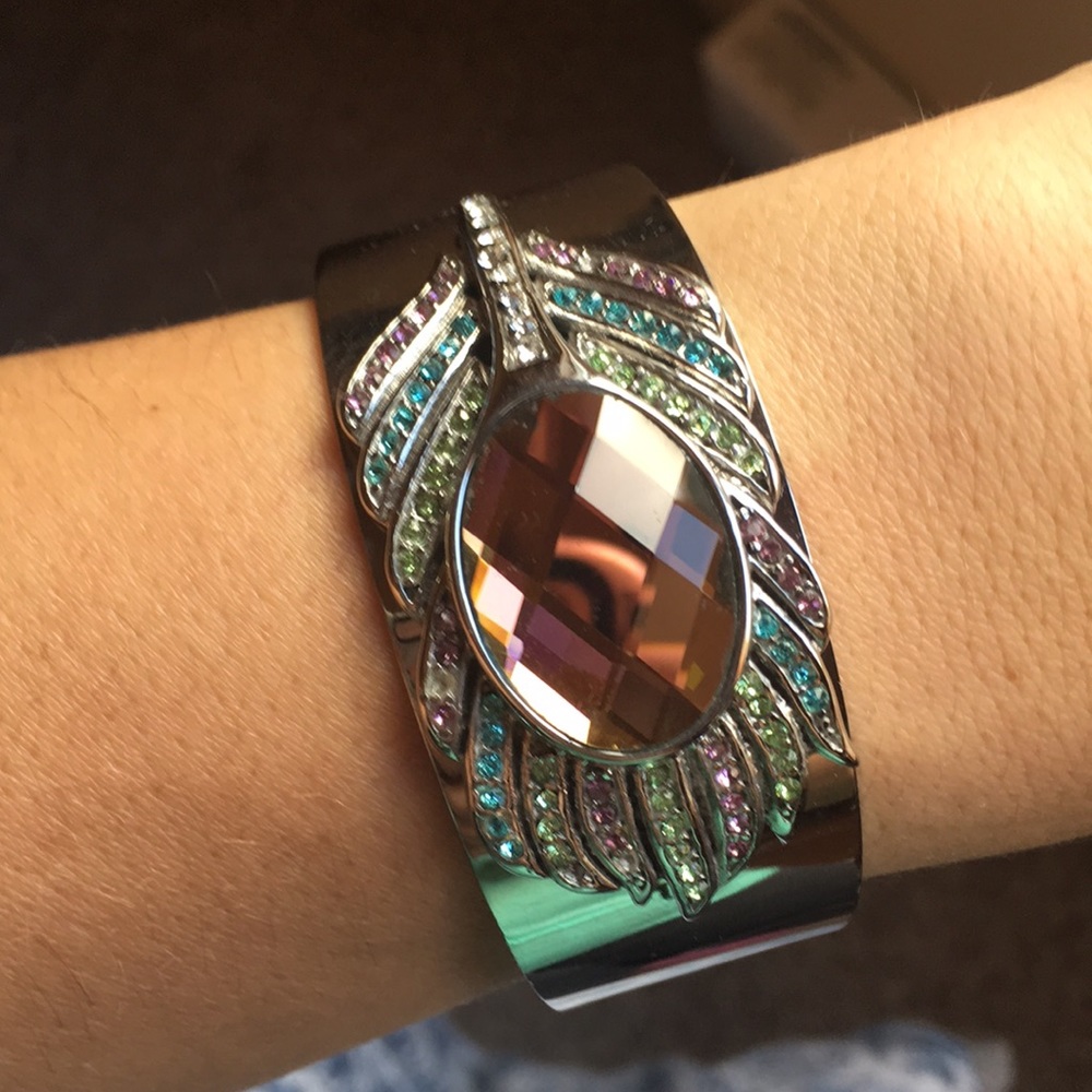 Ladies cuff bracelet